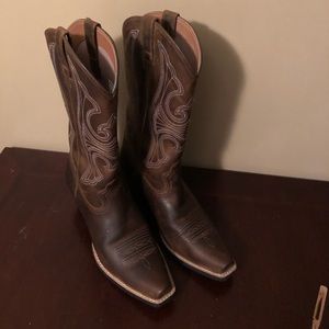 Ariat Round Up D Toe Western Boot